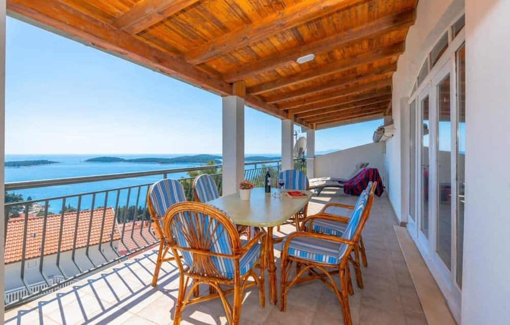 Apartment (Nadi - sea view - A1(5))