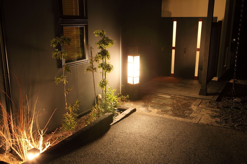 Tsukino-Shizuku Villa, Modern Japanese Style, Twin Room With Open-Air Bath(Check-in by 6PM) photo 2