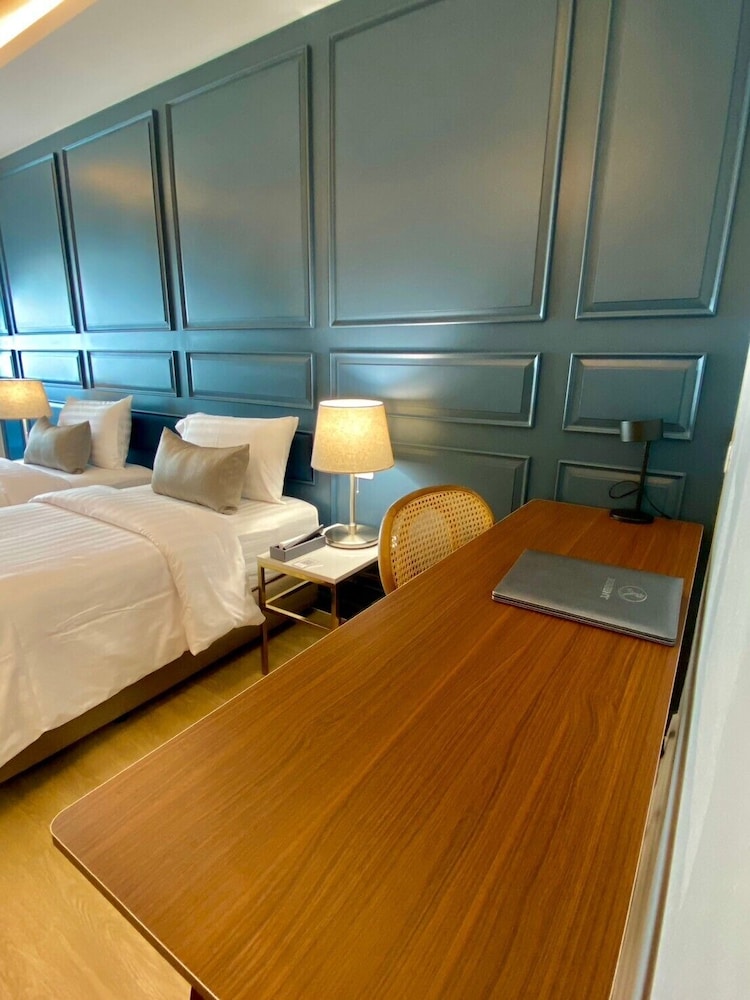 Deluxe Twin Room photo 3