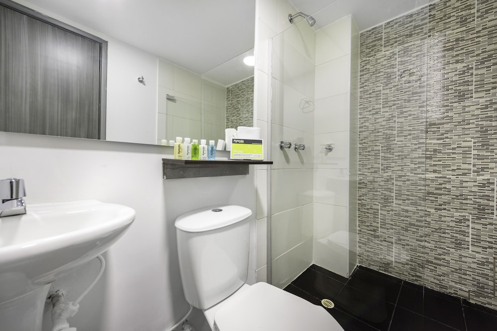 Quadruple Room, Private Bathroom