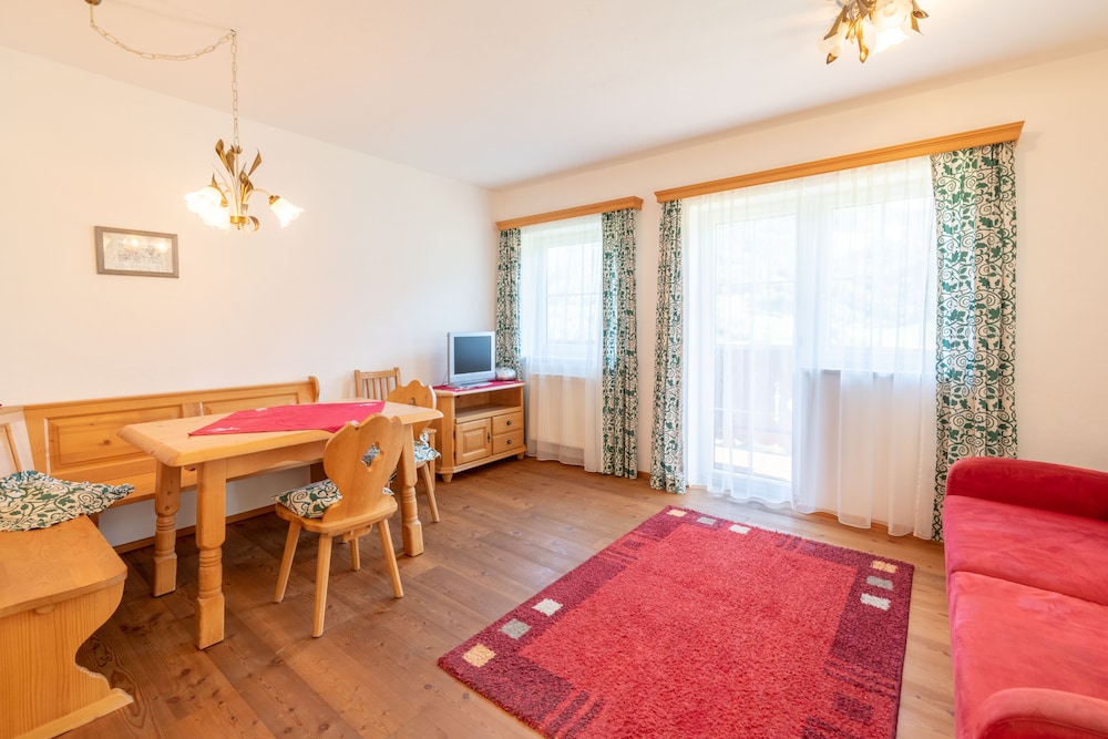 Apartment ("Sunnseitn" (Sunny Side)) photo 3