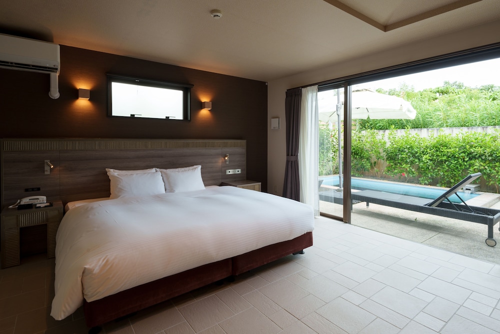 Presidential Cottage Double, Non Smoking [New Wing Villa Garden] photo 3