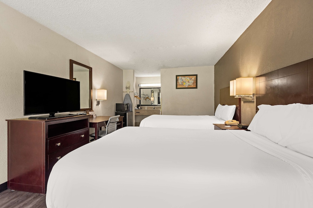 Room, 2 Double Beds, Non Smoking photo 2