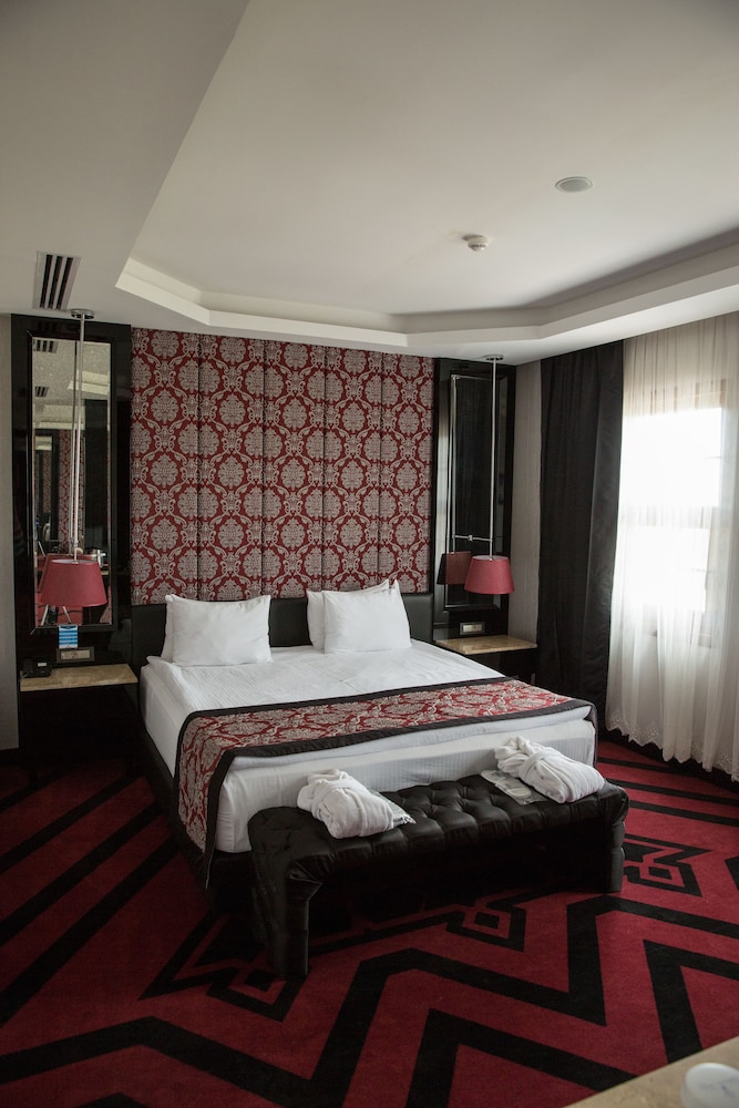 Suite photo 1
