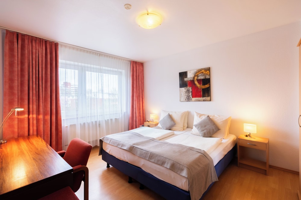 Standard Apartment (2)
