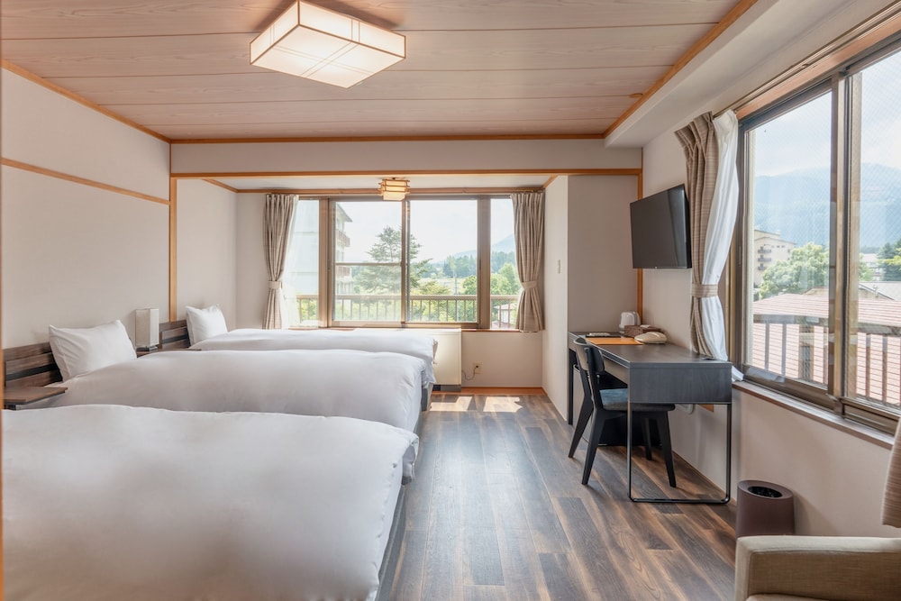 Deluxe Triple Room - Photo 1