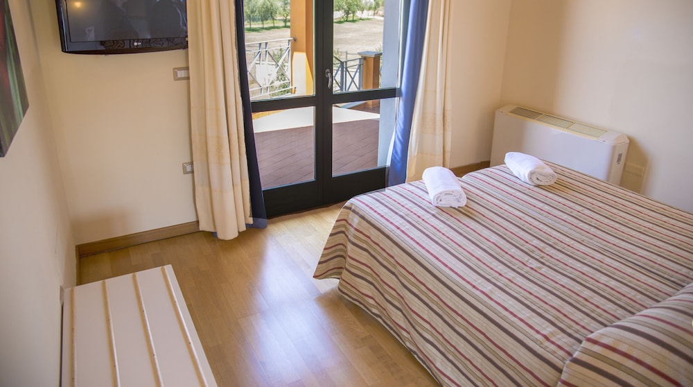 Junior Suite - Photo 9