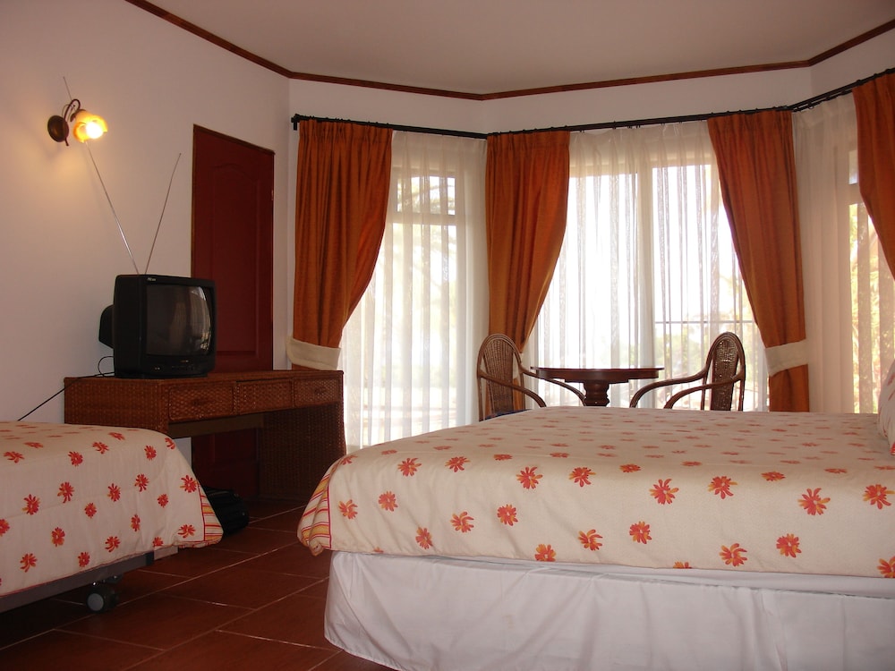 Superior Triple Room, Sea View photo 1