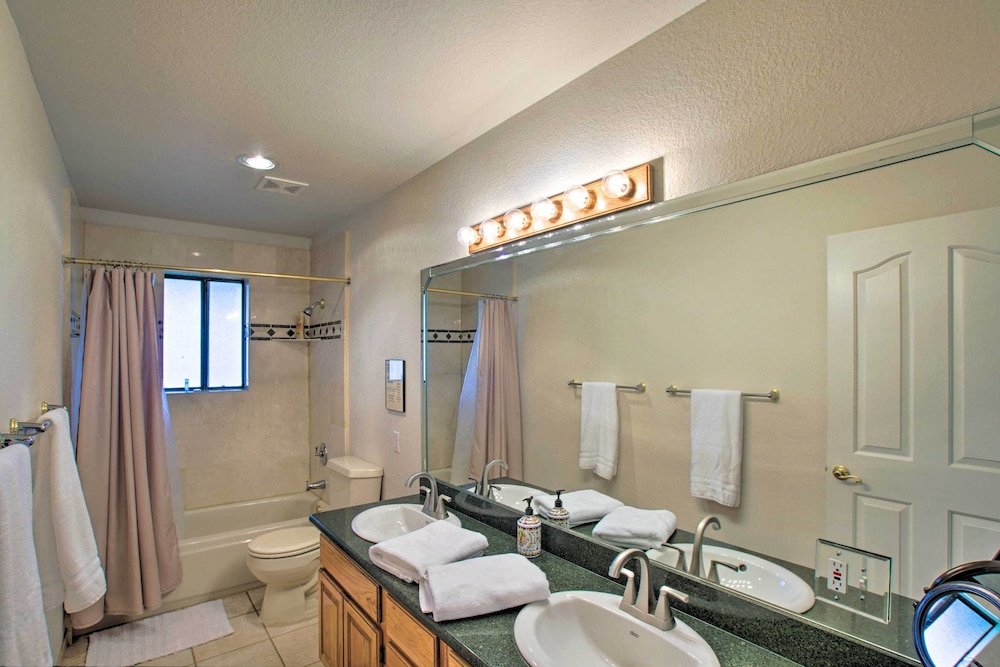 House (5 Bedrooms) photo 2