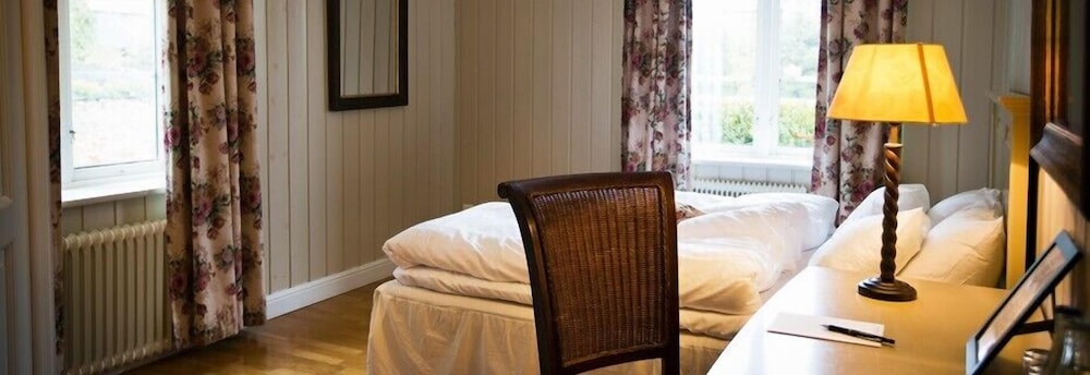 Double or Twin Room photo 1