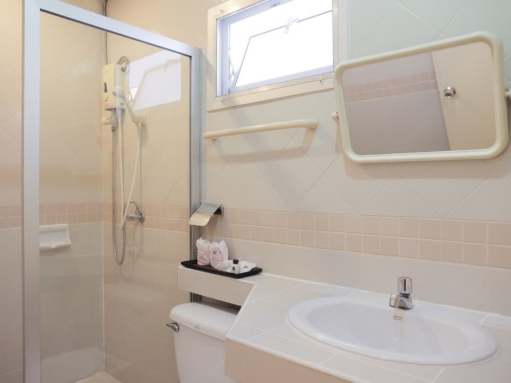 Superior Triple Room photo 3