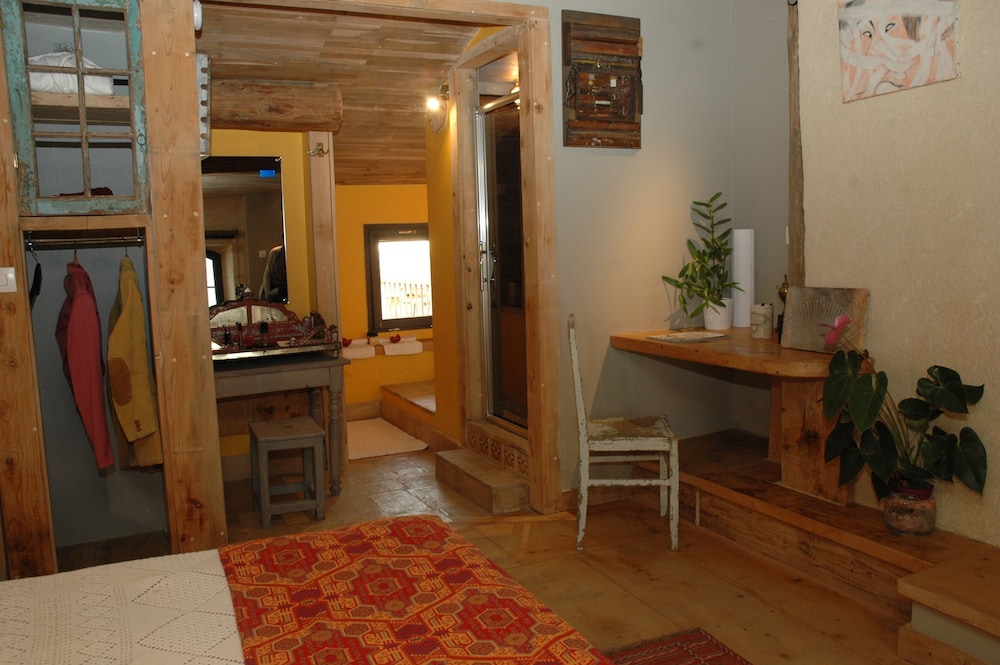 Double Room (Neptune) photo 2