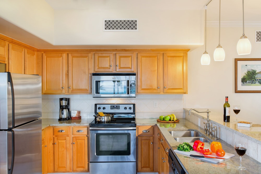 Suite, 1 Bedroom, Ocean View - Photo 9