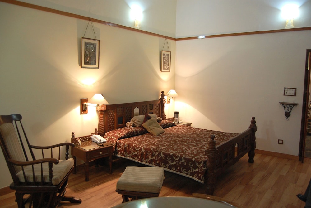 Super Deluxe Room