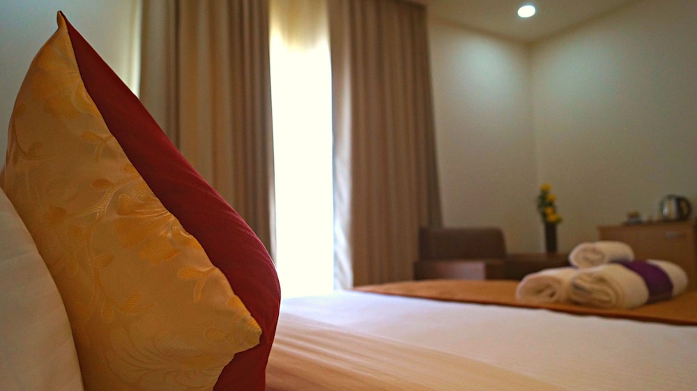 Deluxe Room - Photo 18