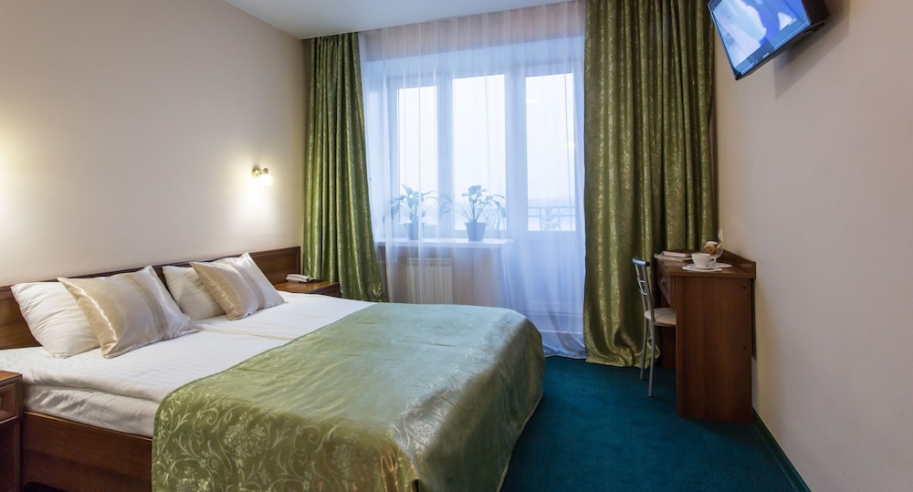 Standard Double or Twin Room photo 1