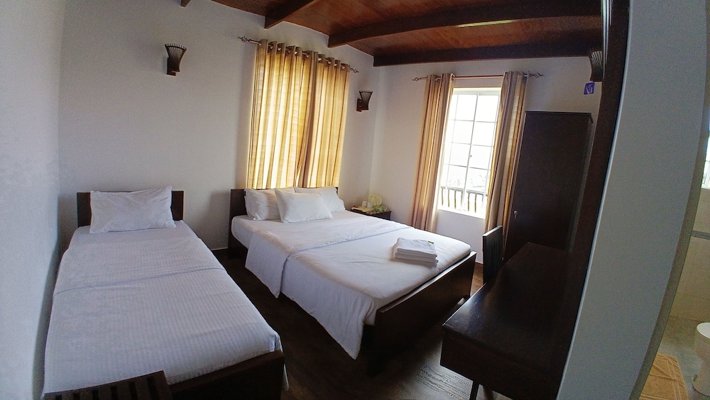 Deluxe Triple Room photo 1