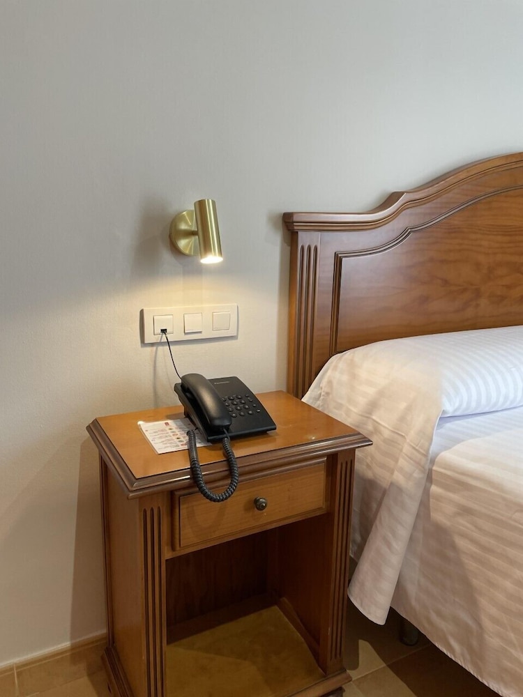 City Twin Room