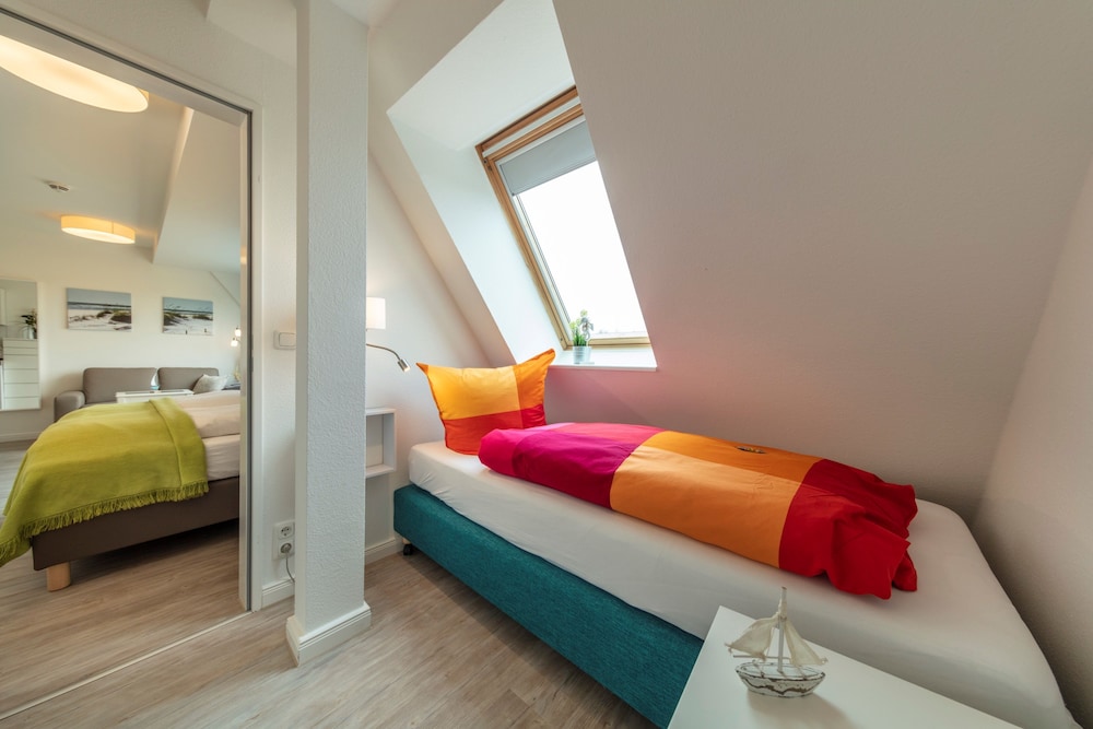 Apartment (D) photo 3
