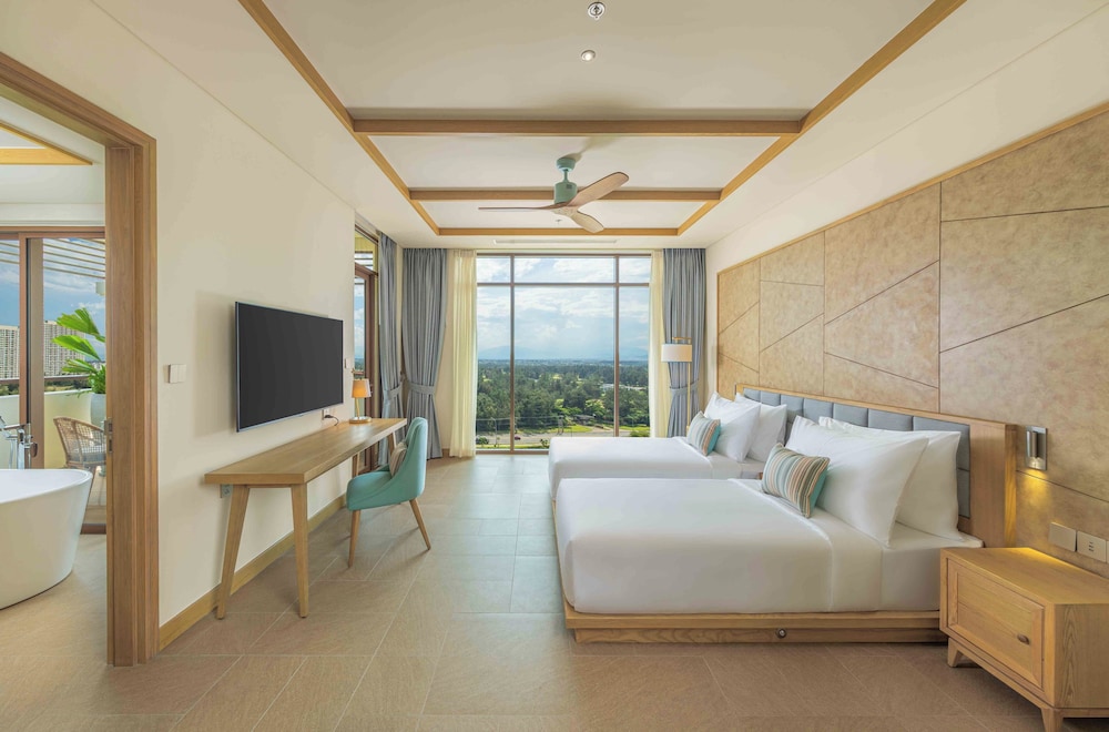 Standard Suite, 2 Bedrooms, Golf View