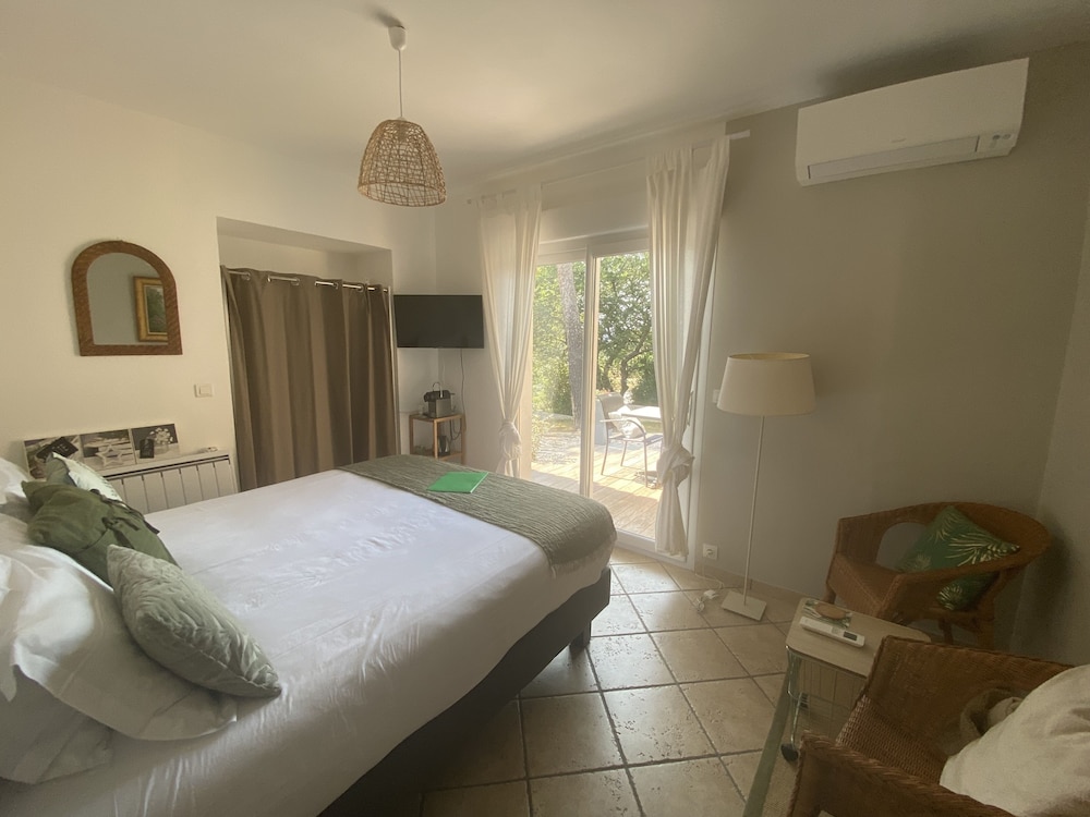 Double Room photo 1