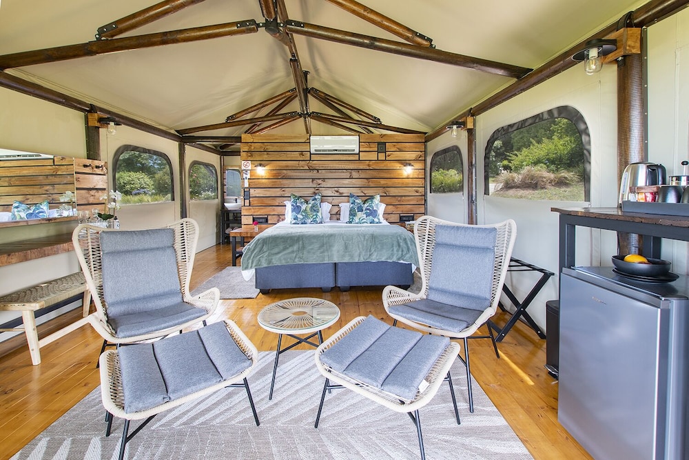 Luxury Tent photo 2