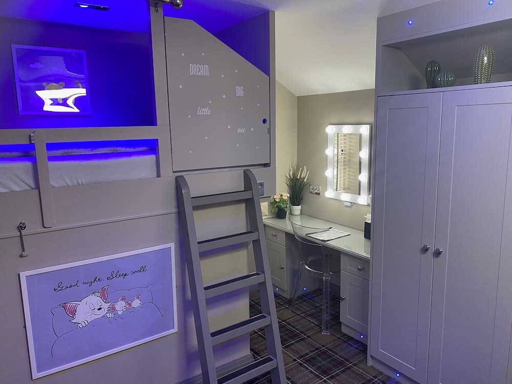 Skell Bank Room 6 -Deluxe Room photo 2