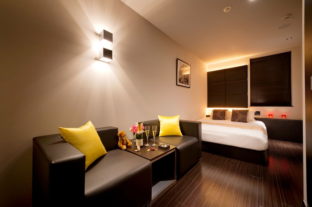 Double Room Check-in 20:00~, Smoking photo 3
