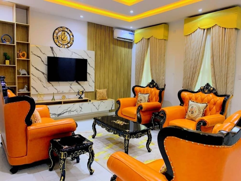 Presidential Apartment photo 1