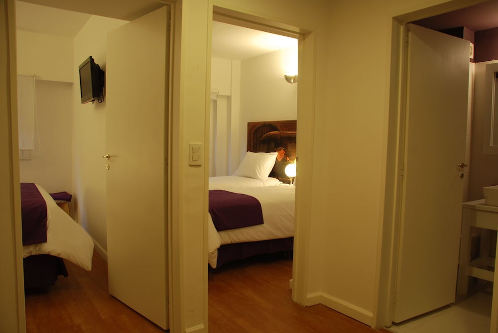 Family Room, 2 Bedrooms photo 2