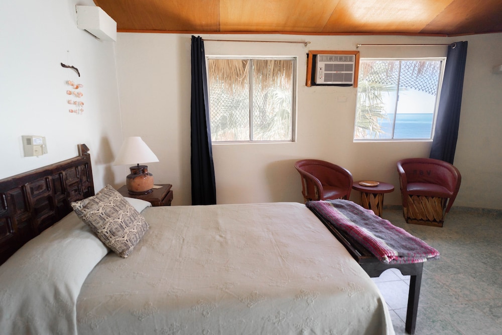 Panoramic Studio Suite, Sea View photo 2