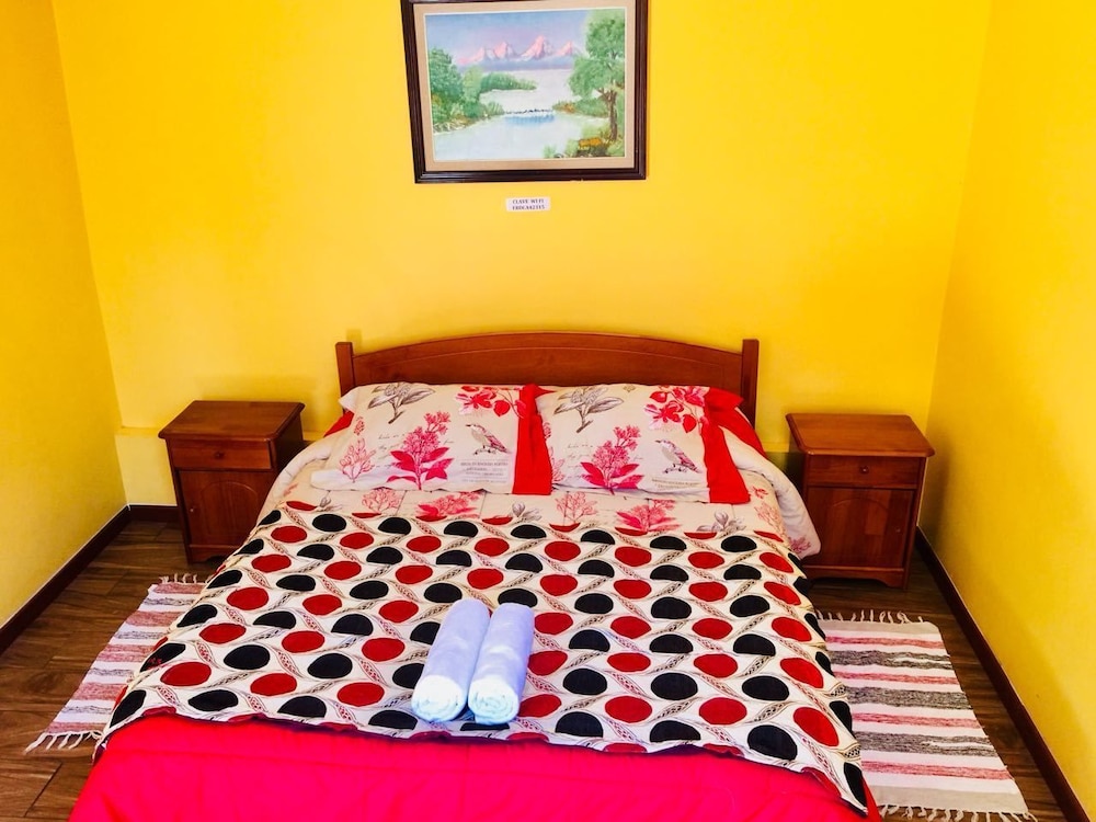 Basic Double Room, 1 Bedroom, Shared Bathroom photo 1