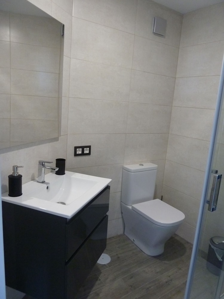 Deluxe Apartment, Accessible, Balcony photo 2