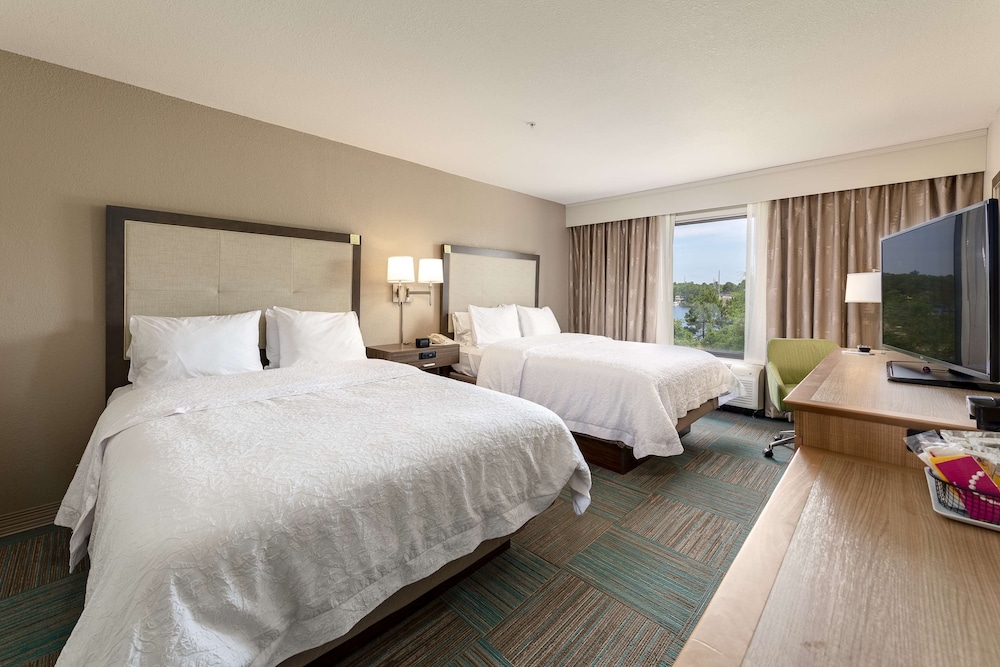 Room, 2 Queen Beds photo 1