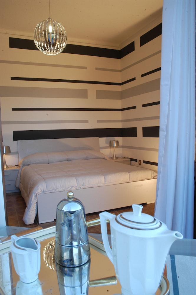 Classic Double Room, Non Smoking, Garden View photo 1