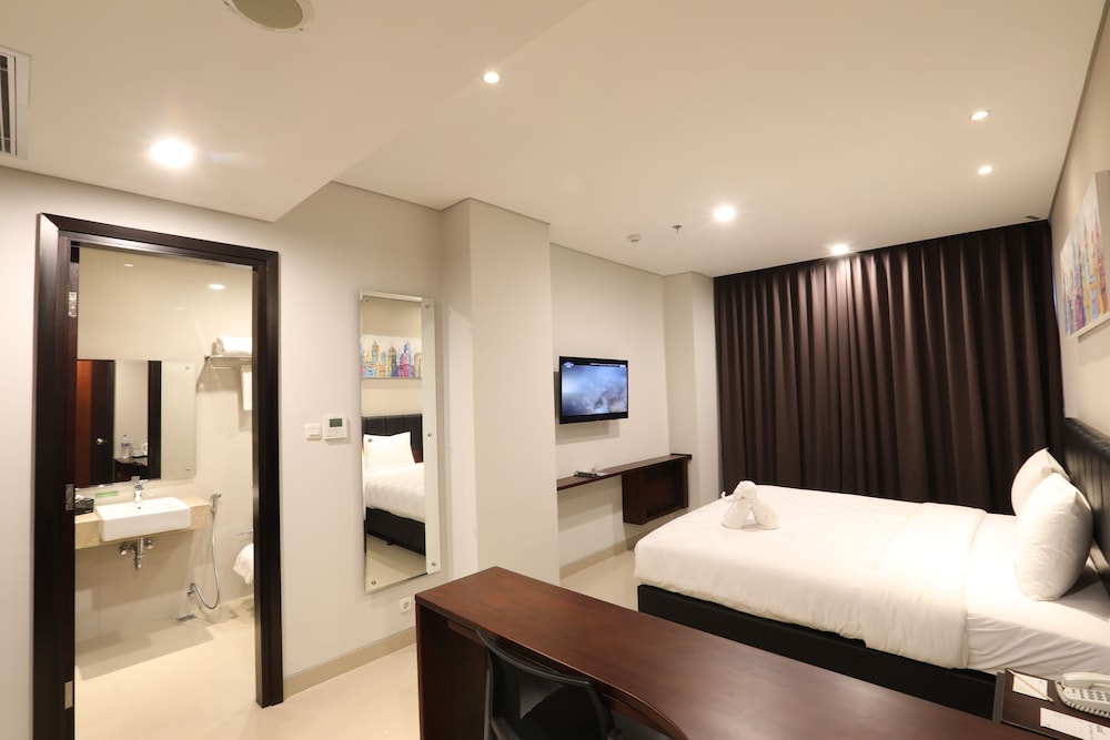 Superior King Room photo 2