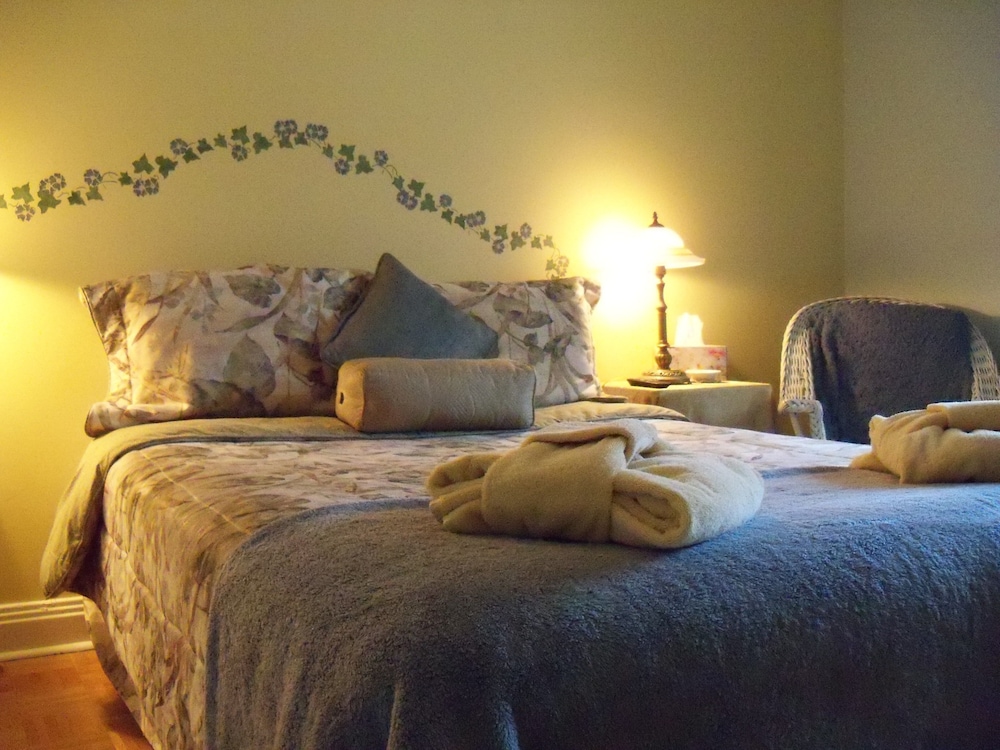 Standard Room (Eau Vive) photo 3