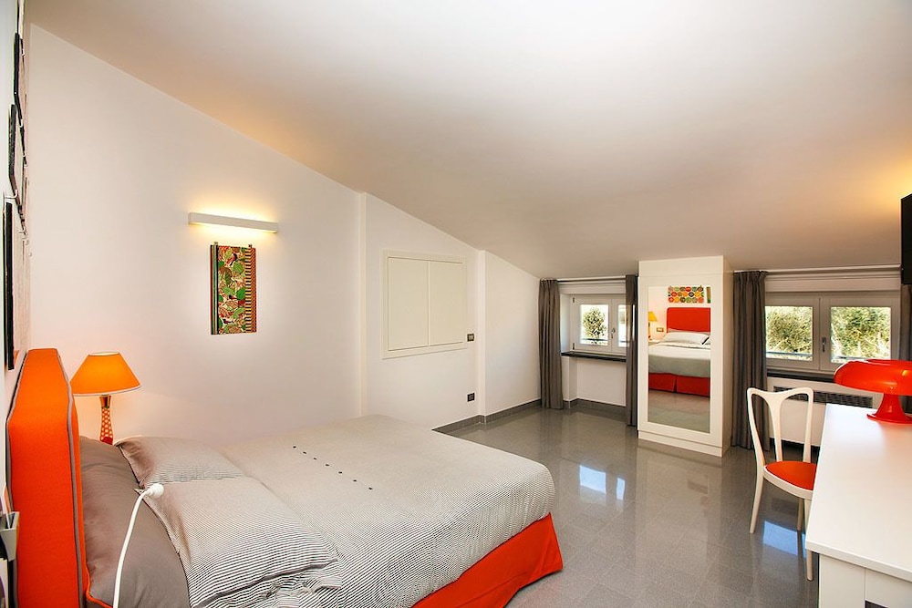 Basic Double Room photo 1