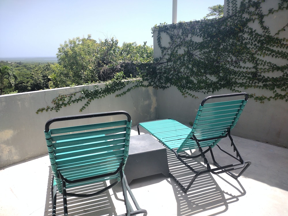 Redonda 3 photo 2