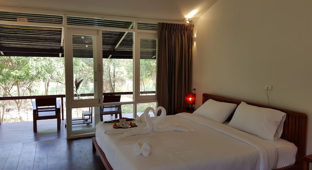 Standard Bungalow Double Bed photo 3