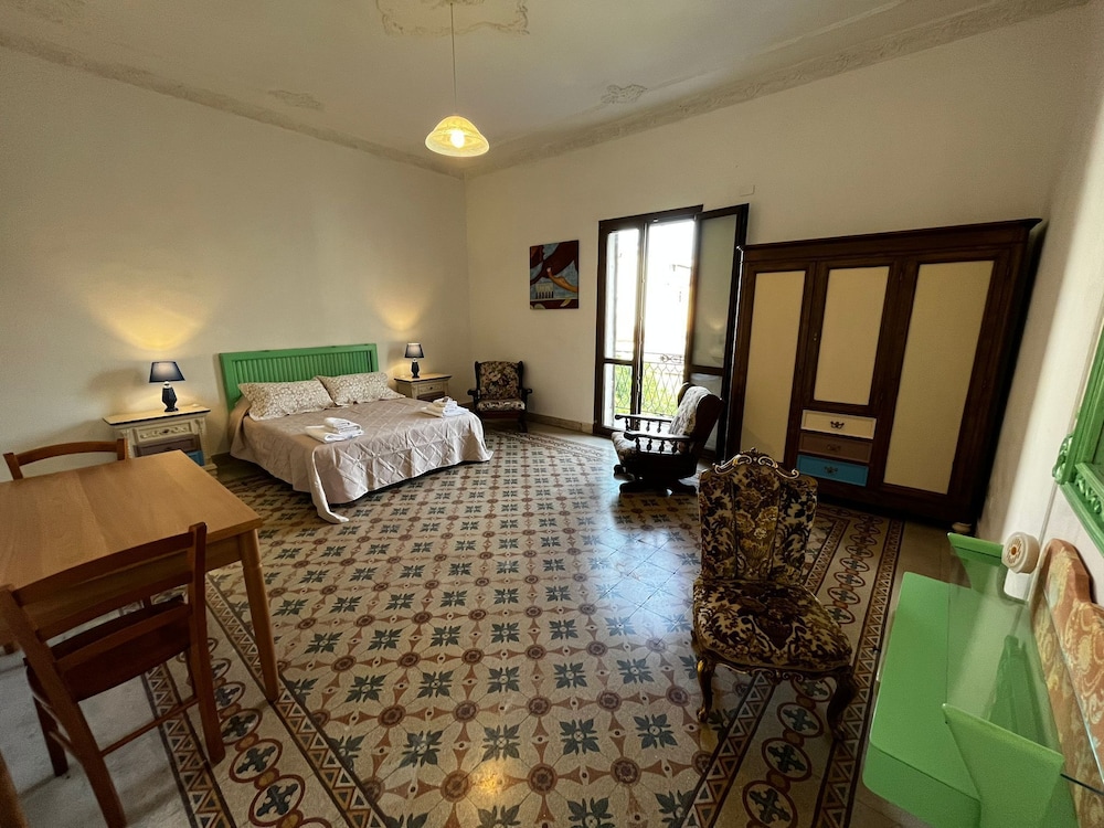 Superior Double Room, Balcony, City View