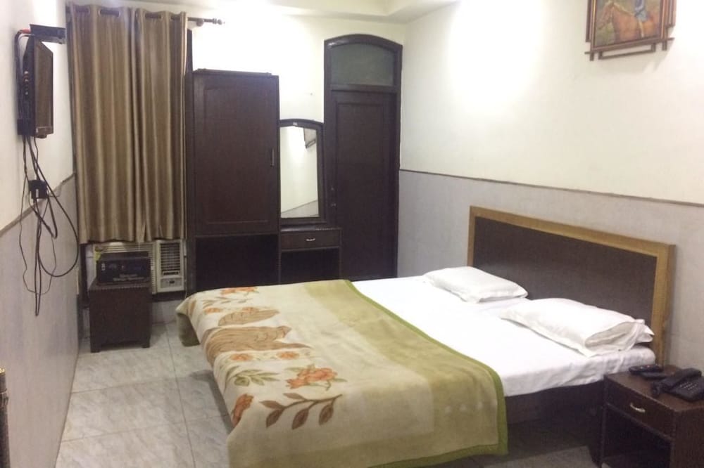 Standard Double Room, 1 Twin Bed, Smoking photo 2