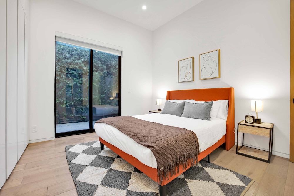 Villa (5 Bedrooms)