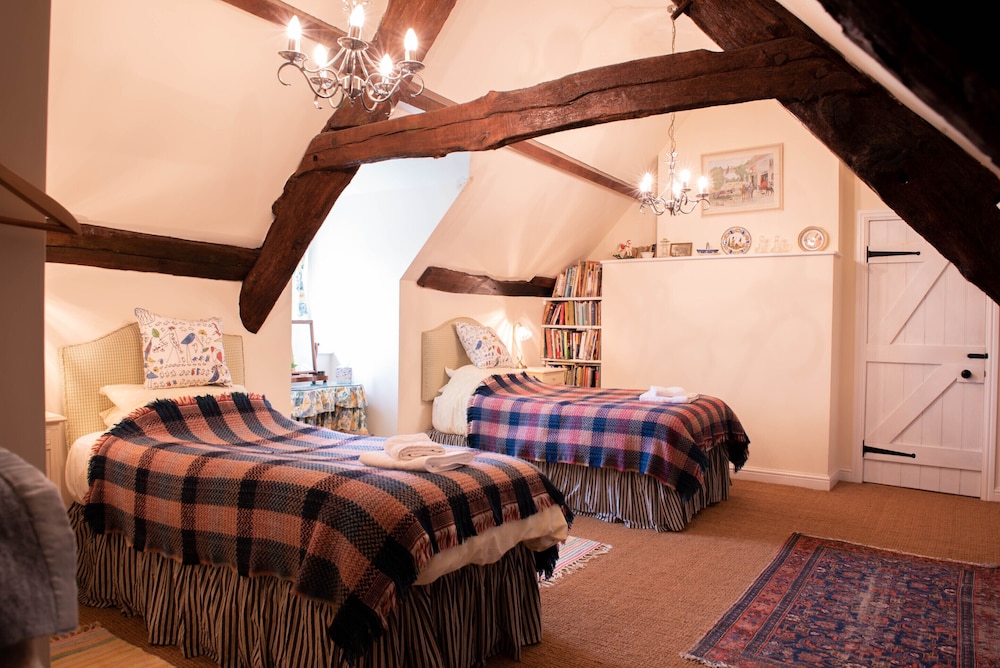 Quadruple Room, Ensuite (The Farmhouse)
