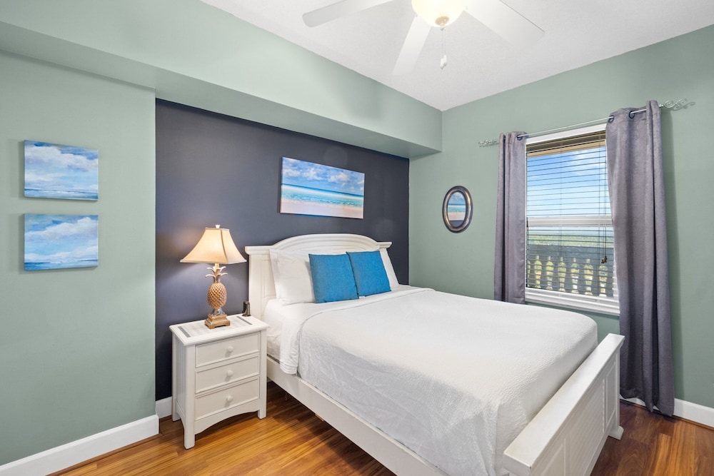 Condo photo 2