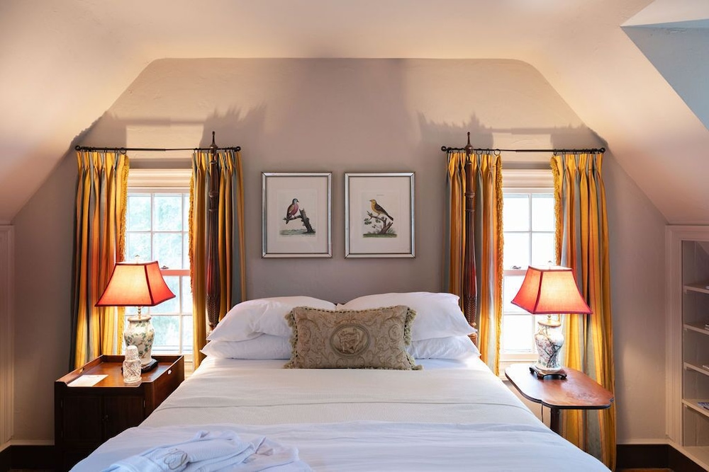 Holly Room photo 1