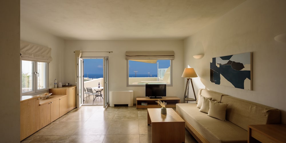 Suite, Jetted Tub