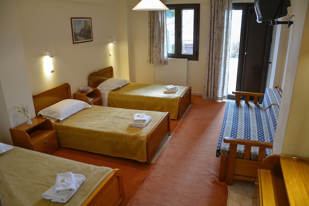 Standard Quadruple Room photo 1