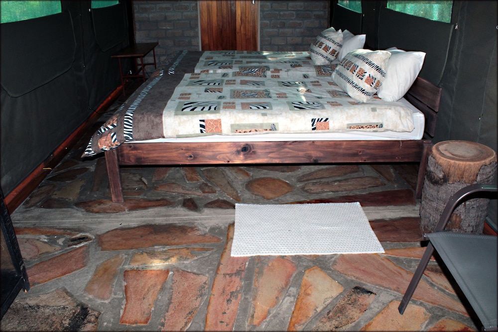 Twin Safari Tented Rooms photo 1