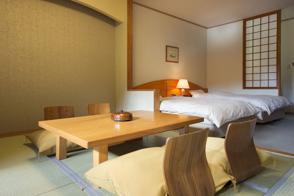 Japanese Western Style Room with Private Open-air Bath, Non Smoking photo 2